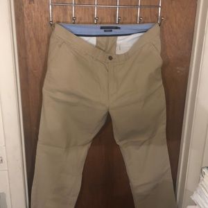 Men’s Khaki Pants